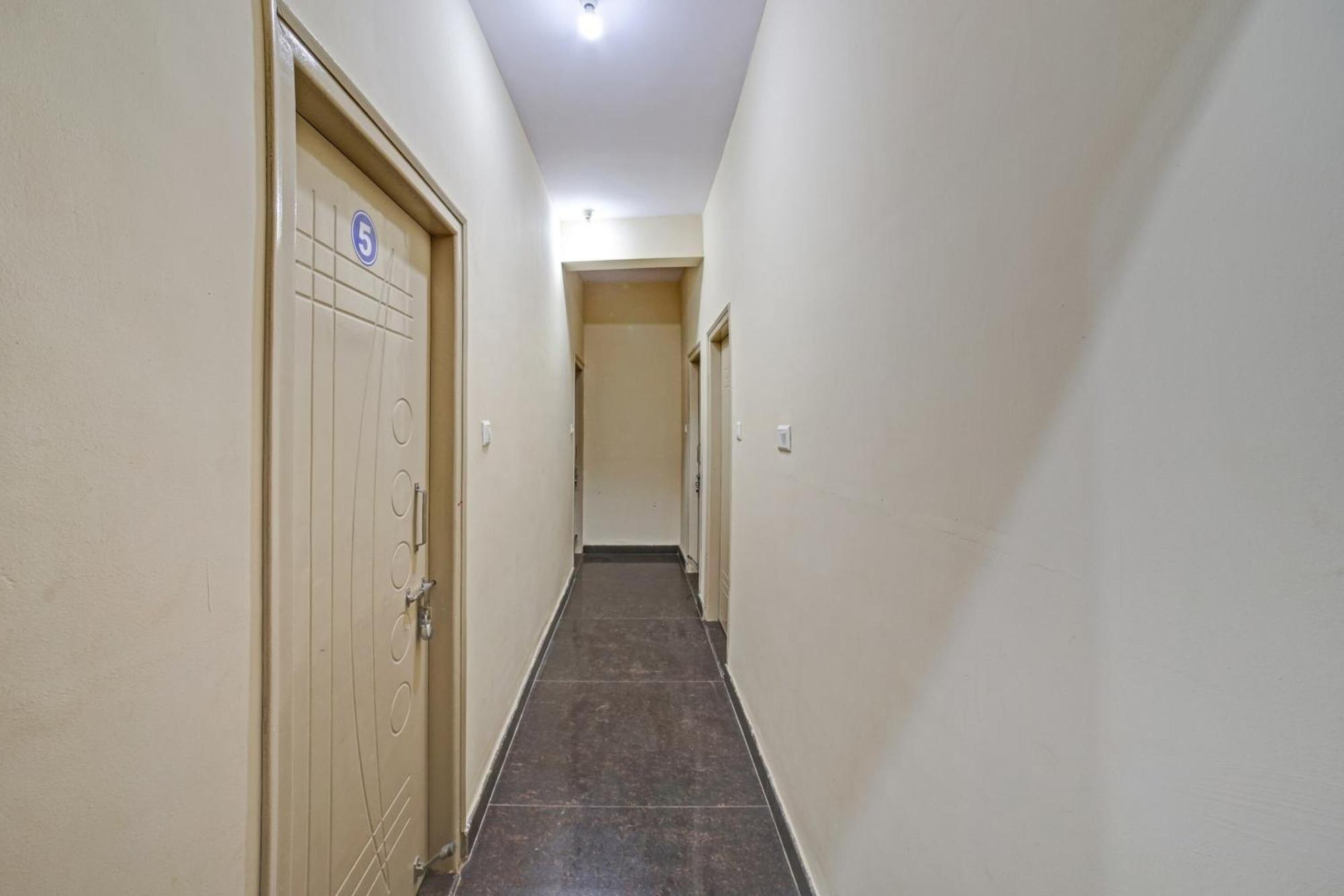 Spot On 81074 Sk Lodge Bangalore Exterior photo