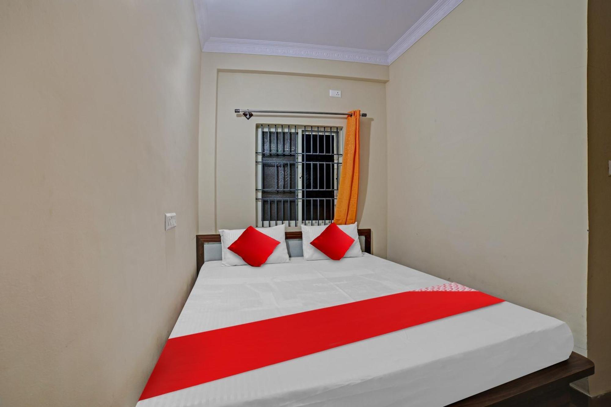 Spot On 81074 Sk Lodge Bangalore Exterior photo